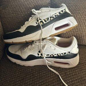 Nike air. Size 8. Cheetah. Worn lightly.